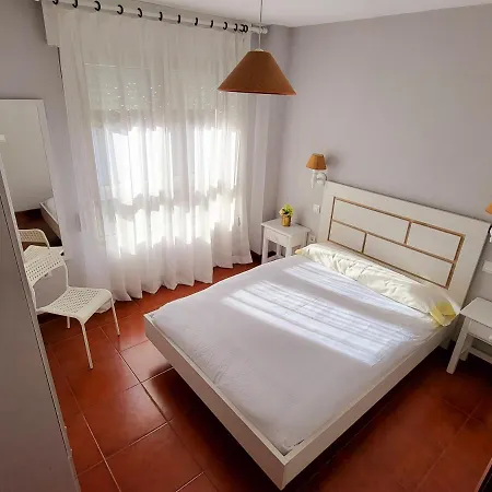 San Vicente Playa Apartment *